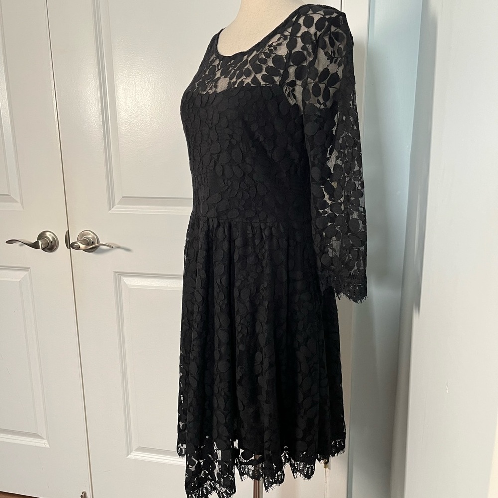 Free People Black Floral Lace Mesh Dress size 6 - Picture 5 of 9